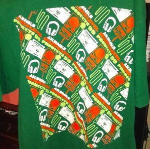 Xl men's akademiks tee